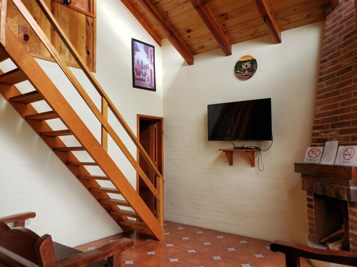 Cabanas Paseo Del Llano Mazamitla Eksteriør billede